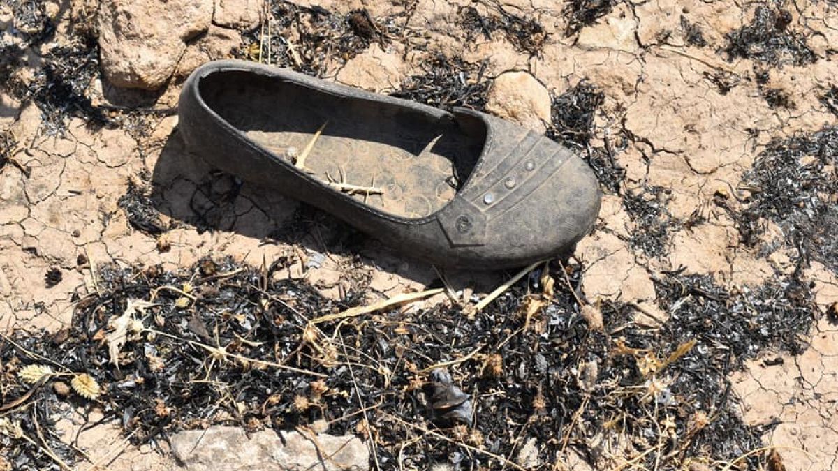میراث داعش در عراق؛  کشف یک گور دسته‌جمعی دیگر  پر از استخوان‌ و تکه‌ لباس‌