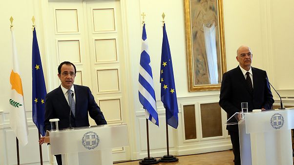 Δένδιας - Χριστοδουλίδης: Κοινή γραμμή Αθήνας και Λευκωσίας για τις τουρκικές προκλήσεις Δένδιας - Χριστοδουλίδης: Κοινή γραμμή Αθήνας και Λευκωσίας για τις τουρκικές προκλήσεις