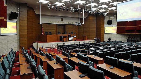 Büyükada davasında karar: Taner Kılıç 6 yıl 3 ay hapis cezasına çarptırıldı Büyükada davasında karar: Taner Kılıç 6 yıl 3 ay hapis cezasına çarptırıldı