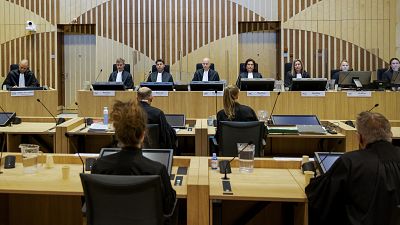Заседание суда в Схипхоле