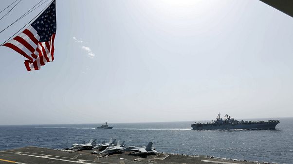 ABD'den Çin'e gövde gösterisi: 2 Amerikan uçak gemisi Güney Çin Denizi'nde askeri tatbikat yaptı ABD'den Çin'e gövde gösterisi: 2 Amerikan uçak gemisi Güney Çin Denizi'nde askeri tatbikat yaptı