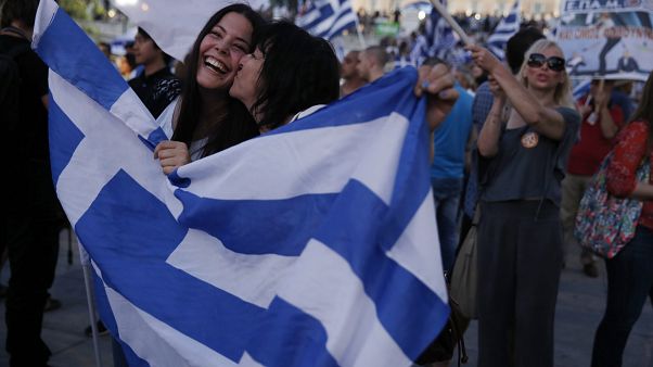 Πανηγυρισμοί των υποστηρικών του όχι μετά το δημοψήφισμα του 2015 Πανηγυρισμοί των υποστηρικών του όχι μετά το δημοψήφισμα του 2015
