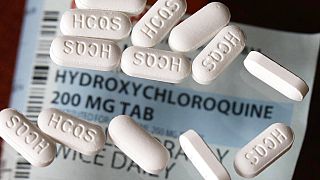 DSÖ Covid-19 ilacı hidroksiklorokin'in kullanımını ikinci kez durdurdu: 'İlaç ölümleri azaltmıyor'
