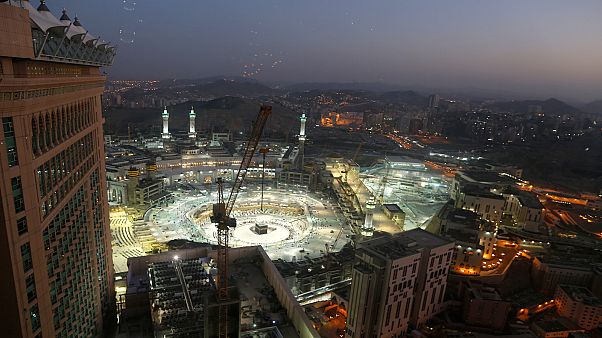 السعودية نيوز |
السعودية تعلن تفاصيل البروتوكول الصحي خلال موسم الحج .. ما أبرزها؟
السعودية نيوز |
السعودية تعلن تفاصيل البروتوكول الصحي خلال موسم الحج .. ما أبرزها؟