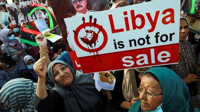 Sostenitori di Haftar manifestano a Bengasi 5.7.2020