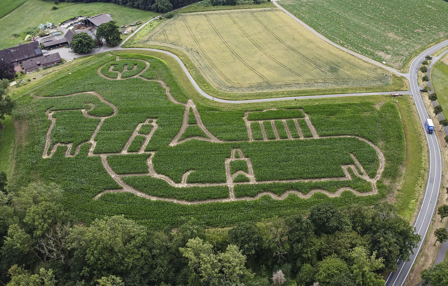 armer Luenemann has cut a maze out of his corn field, showing symbols of Europe like the Brandenburg Gate, Eiffel Tower, Leaning Tower in Selm, Germany. 6 July 2020