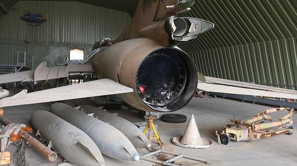 UMH güçleri, 3 Nisan'da Vatiyye'ye düzenlediği hava operasyonunda üste bulunan Hafter'e 3 adet Su-22 savaş uçağı ile çok sayıda ağır silah ve tesisi imha etmişti UMH güçleri, 3 Nisan'da Vatiyye'ye düzenlediği hava operasyonunda üste bulunan Hafter'e 3 adet Su-22 savaş uçağı ile çok sayıda ağır silah ve tesisi imha etmişti