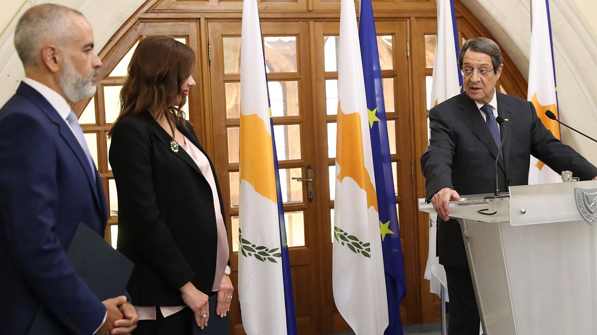 Κύπρος: Διορίστηκαν και επίσημα η νέα Υπουργός Ενέργειας και ο νέος Υφυπουργός Ναυτιλίας