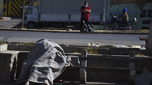 Leiche an einer Straße in Cochabamba, Bolivien Leiche an einer Straße in Cochabamba, Bolivien