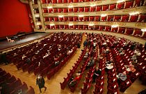 Icónico La Scala reabre portas depois de 4 meses encerrado