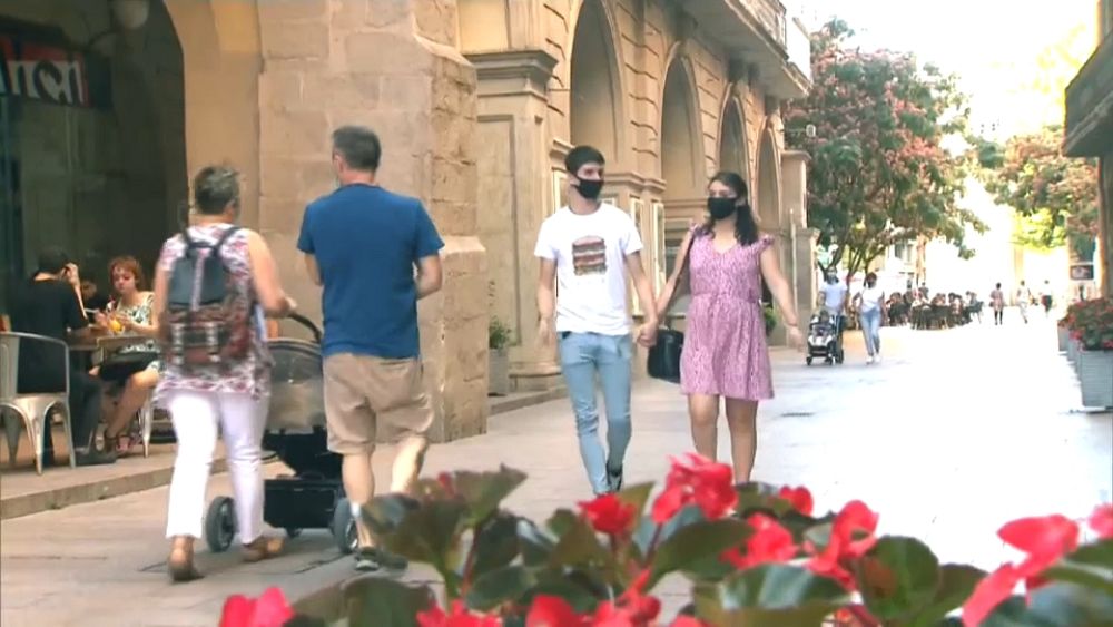 La Catalogne rend le masque obligatoire