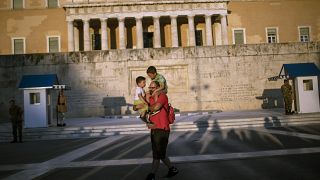 Athén: autósok helyett gyalogosok a történelmi központban