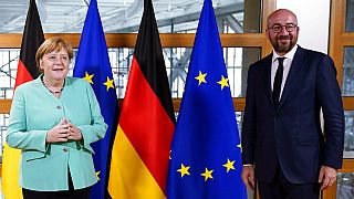La canciller Angela Merkel ayer en Bruselas, presentando las prioridades del semestre de Presidencia alemana.