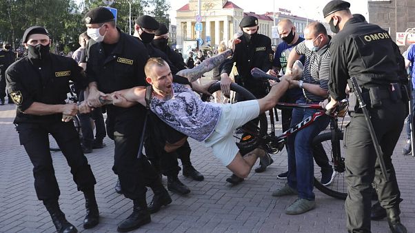 Ma a parlamentben: emberi jogoktól a jogállamiságon keresztül a terrorizmusig Ma a parlamentben: emberi jogoktól a jogállamiságon keresztül a terrorizmusig