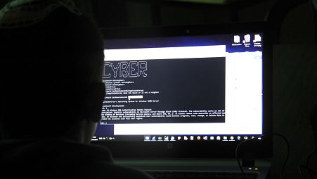 Griechenland kämpft gegen immer mehr Deepfake-Porno-Videos (Symbolbild)