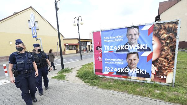 Elezioni in Polonia, lotta all'ultimo voto Elezioni in Polonia, lotta all'ultimo voto