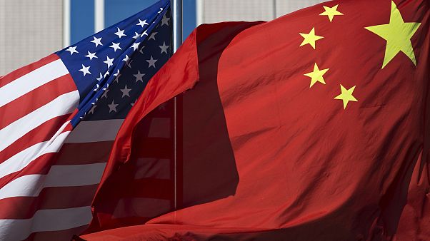 ABD ve Çin bayrakları