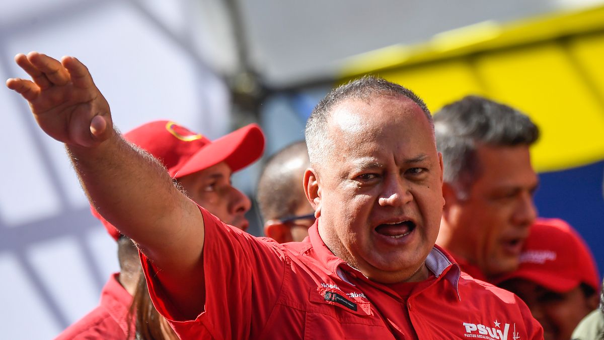 Diosdado Cabello, número dos del poder chavista en Venezuela, da positivo a la covid-19