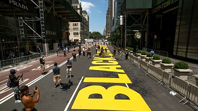 Trump Tower önüne Black Lives Matter (Siyahilerin Hayatı Önemli) yazıldı