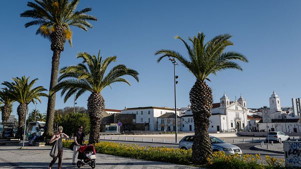 Portugal Uk Covid 19 Quarantine Restriction Hits Tourism In The Algarve Euronews