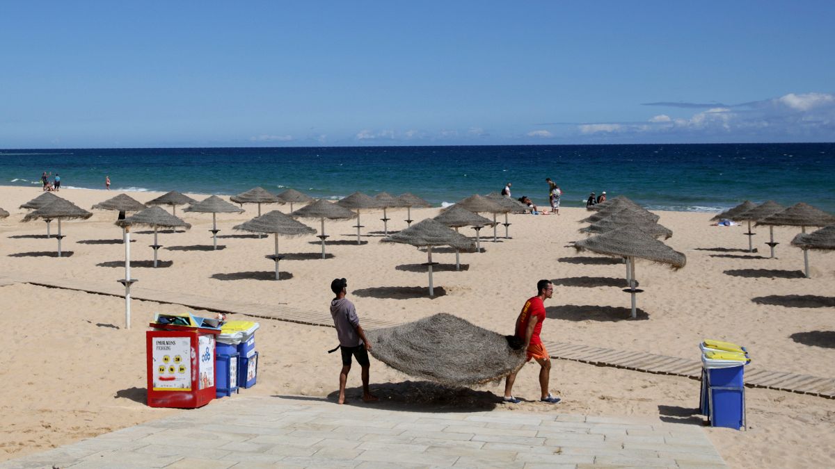Afluência de turistas terá caído cerca de 90% no Algarve