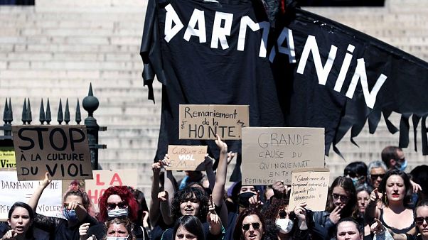Yeni İçişleri Bakanı'na kadın hakları savunucuları ve feministlerden büyük tepki Yeni İçişleri Bakanı'na kadın hakları savunucuları ve feministlerden büyük tepki