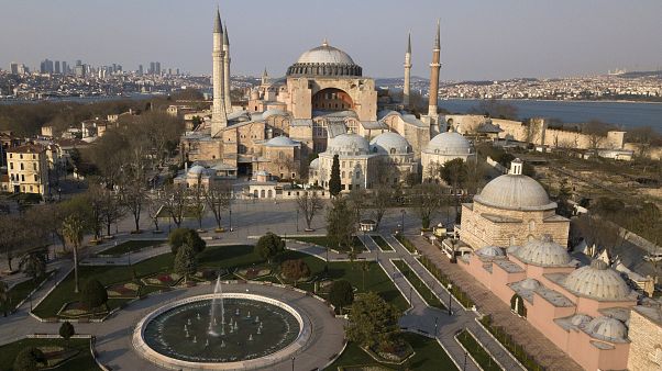 Η Κύπρος καταγγέλλει τη νέα τουρκική πρόκληση με την Αγία Σοφία Η Κύπρος καταγγέλλει τη νέα τουρκική πρόκληση με την Αγία Σοφία
