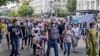 Multitudinaria manifestación en Jabárovsk contra la detención de su gobernador