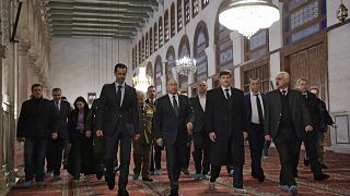 Illustration - Vladimir Poutine et le président syrien Bachar el-Assad visitent la Grande Mosquée des Omeyyades à Damas, Syrie, mardi 7 janvier 2020
