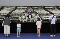 ادای احترام یک خانواده کره‌ای به شهردار درگذشته
