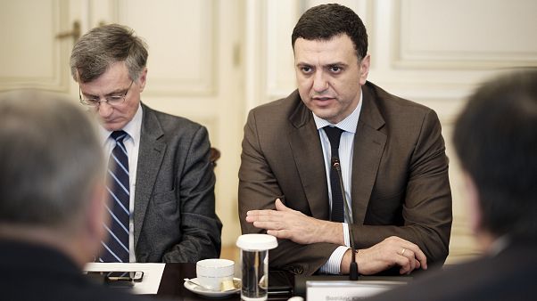 Εισήγηση λοιμωξιολόγων: Πανηγύρια τέλος, εντατικοί έλεγχοι στα σύνορα Εισήγηση λοιμωξιολόγων: Πανηγύρια τέλος, εντατικοί έλεγχοι στα σύνορα