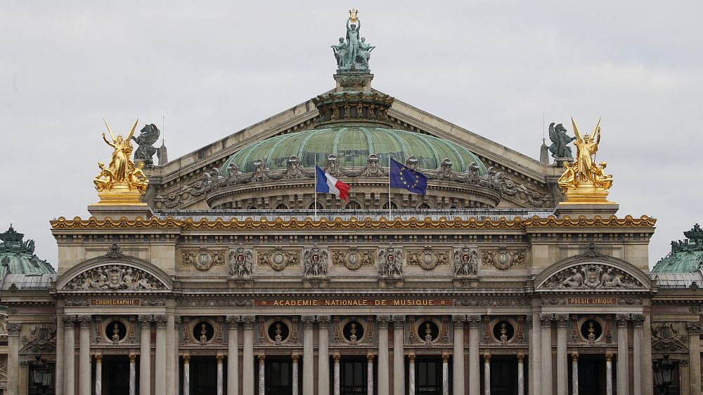 L'opéra Garnier rend hommage aux soignants