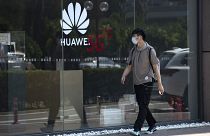 Londra esclude Huawei dalle reti 5G, la Cina s'innervosisce