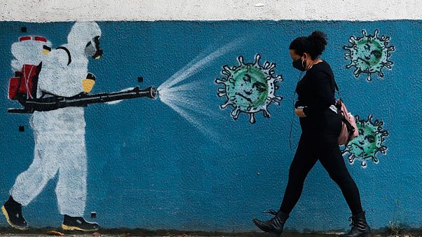 Dünyada sadece son beş günde 1 milyondan fazla Covid-19 vakası tespit edildi Dünyada sadece son beş günde 1 milyondan fazla Covid-19 vakası tespit edildi
