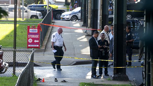 Nijerya'nın Uber'ini kuran girişimci Fahim Saleh New York'taki evinde kafası kesilerek öldürüldü Nijerya'nın Uber'ini kuran girişimci Fahim Saleh New York'taki evinde kafası kesilerek öldürüldü