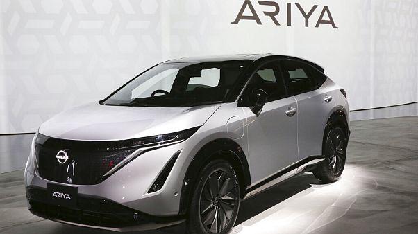 Japon otomobil devi Nissan yeni elektrikli SUV modeli Ariya'yı tanıttı Japon otomobil devi Nissan yeni elektrikli SUV modeli Ariya'yı tanıttı