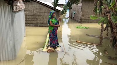 سیل ویرانگر در هند و بنگلادش ۲ میلیون نفر را آواره کرده است