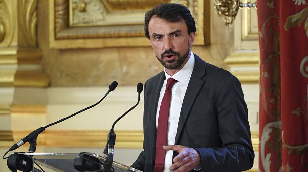 Lione, il Sindaco Doucet a Euronews: "L'economia deve rispettare l'ambiente" Lione, il Sindaco Doucet a Euronews: "L'economia deve rispettare l'ambiente"