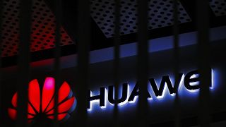 Pekin'de bir Huawei mağazası