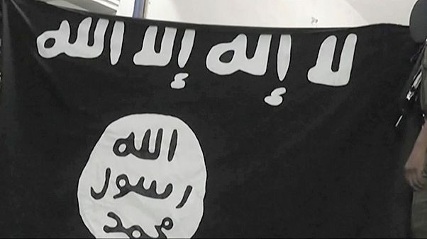 السعودية نيوز |
السعودية تدرج شخصيات ومنظمات من تركيا وسوريا على قائمة الجهات الداعمة للإرهاب
السعودية نيوز |
السعودية تدرج شخصيات ومنظمات من تركيا وسوريا على قائمة الجهات الداعمة للإرهاب