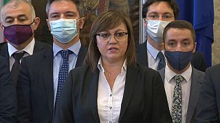 Oposição apresenta moção de censura contra governo búlgaro