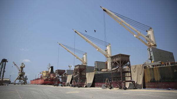 ميناء الحديدة في اليمن ميناء الحديدة في اليمن