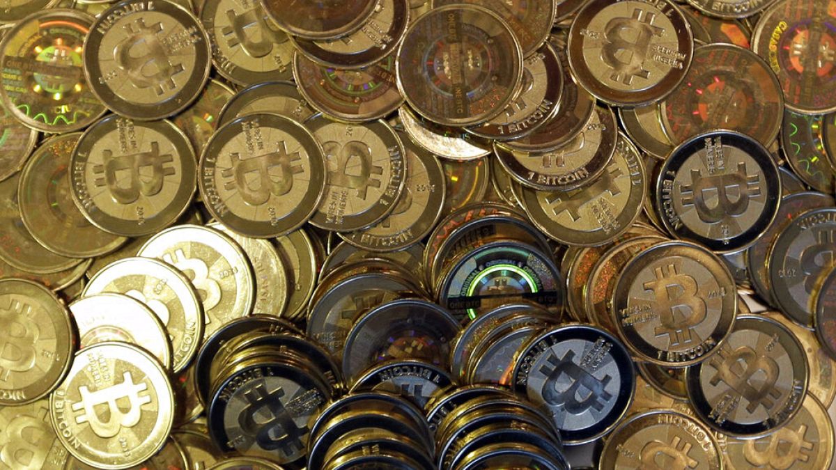 Dünyanın en ünlü kripto para birimi Bitcoin Fransa'da ilk defa açık artırmaya çıkacak