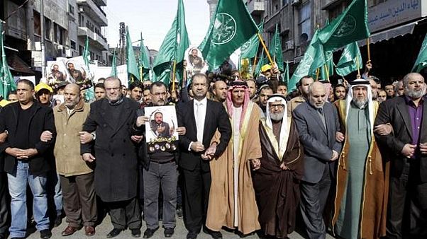 Ürdün'de Yargıtay 'cemaat statüsü' nedeniyle Müslüman Kardeşler'in yerel teşkilatını feshetti Ürdün'de Yargıtay 'cemaat statüsü' nedeniyle Müslüman Kardeşler'in yerel teşkilatını feshetti