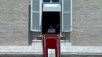 Ватикан: епископам рассказали, как реагировать на случаи педофилии в лоне церкви