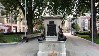 Batalla de estatuas en Bristol