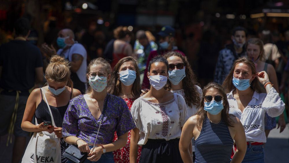 Covid-19 : les Barcelonais invités à rester chez eux