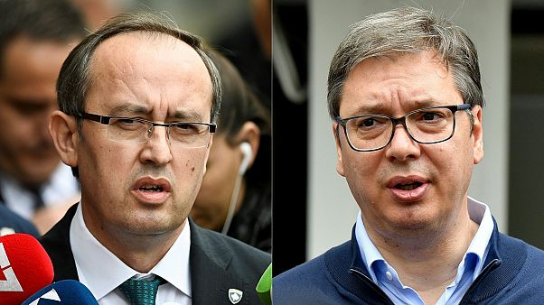 Le Premier ministre kosovar Avdullah Hoti et le président serbe Aleksandar Vucic Le Premier ministre kosovar Avdullah Hoti et le président serbe Aleksandar Vucic