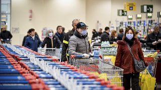 Euro Bölgesi'nde yıllık enflasyon yüzde 0,3'e çıktı