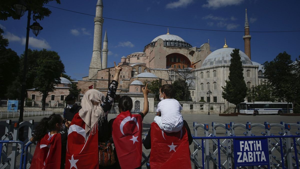 Erdoğan zur Hagia Sophia: „Befreiung von Ketten der Sklaverei“